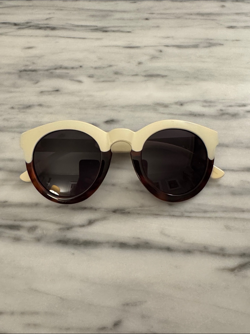 Crap Cream and Brown Round Sunglasses